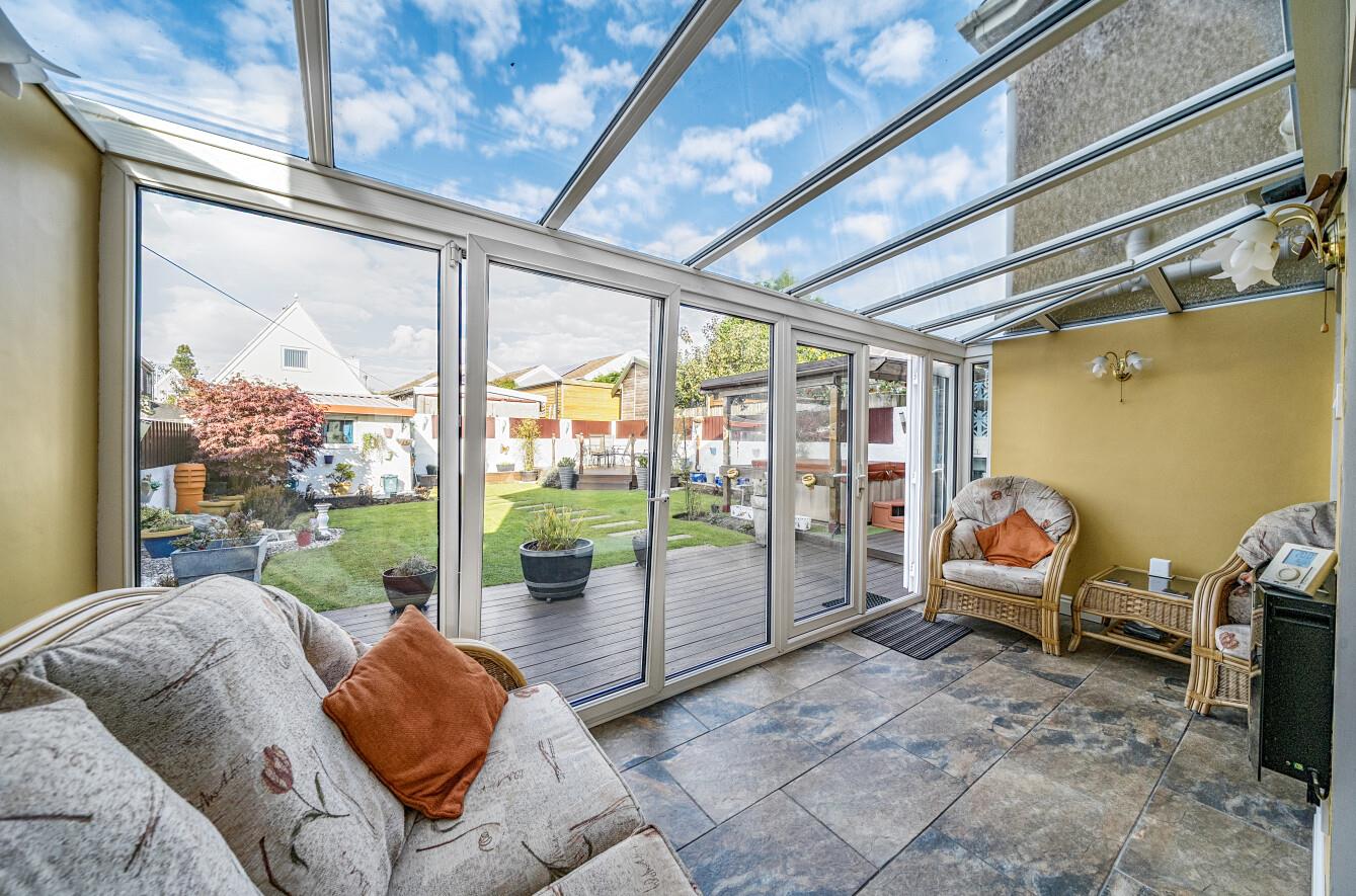 Derlwyn, Dunvant, Swansea, SA2 7PN